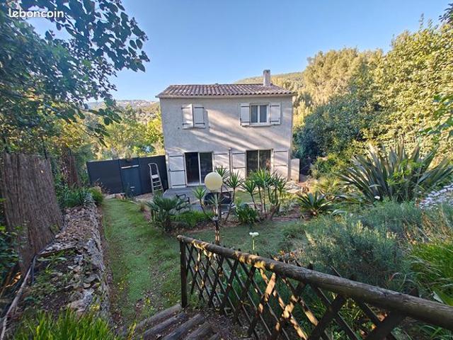 Villa 4 pièces 98 m²
