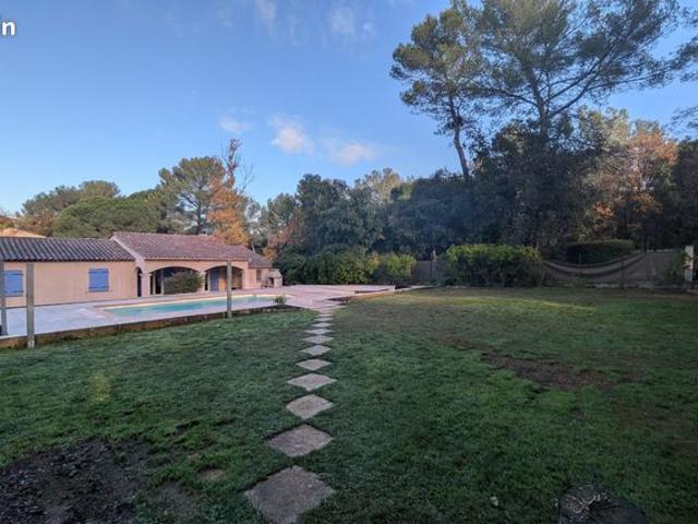 Villa 4 pièces 99 m²