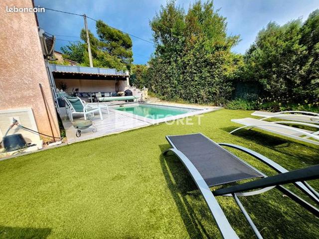 Villa 4 pièces 100 m²