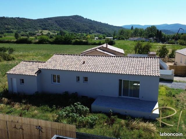 Villa 4 pièces 100 m²
