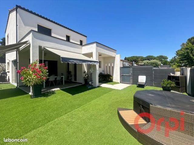 Villa 4 pièces 100 m²