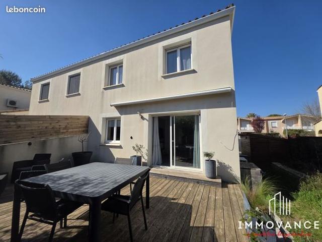 Villa 4 pièces 100 m²