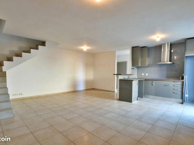 Villa 4 pièces 100 m²