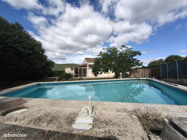 Villa 4 pièces 100 m²