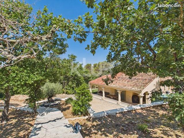 Villa 4 pièces 100 m²