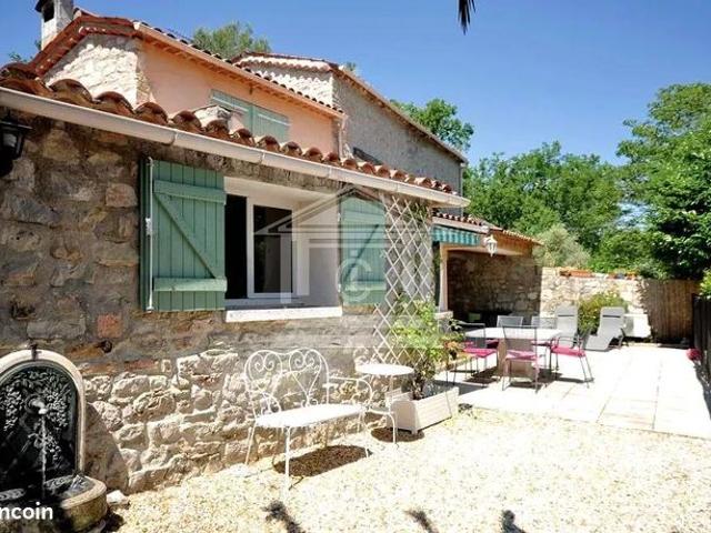Villa 4 pièces 100 m²