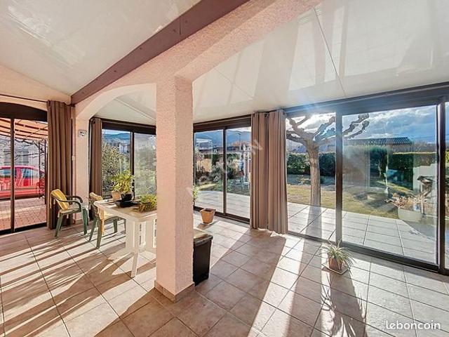 Villa 4 pièces 100 m²