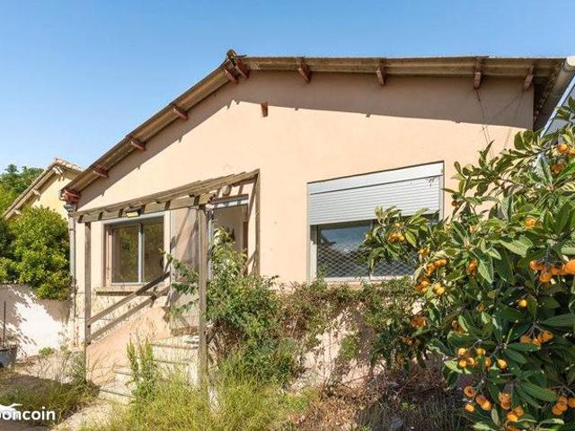 Villa 4 pièces 100 m²