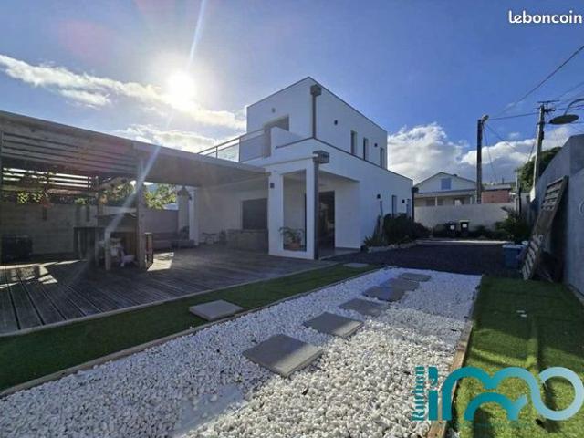 Villa 4 pièces 100 m²