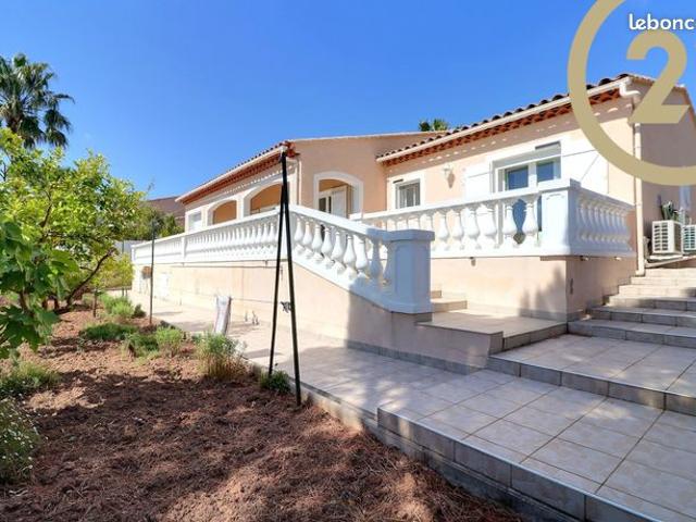 Villa 4 pièces 100 m²
