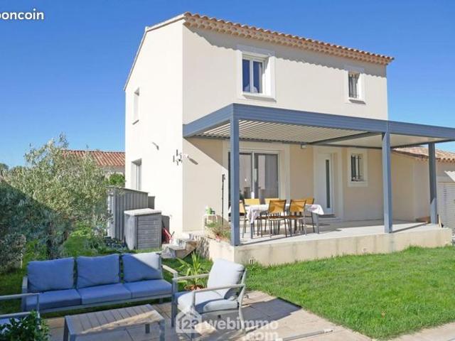 Villa 4 pièces 100 m²