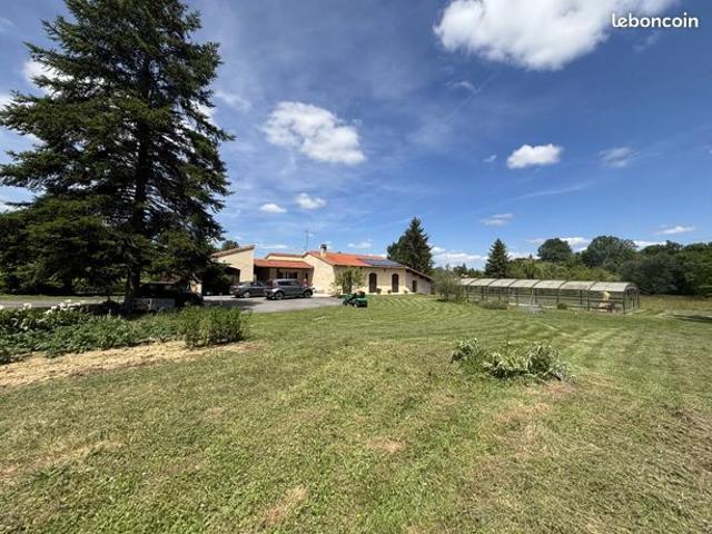Villa 4 pièces 100 m²