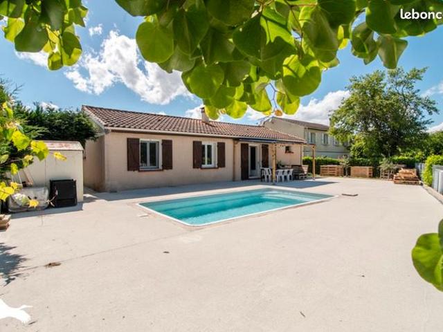 Villa 4 pièces 102 m²