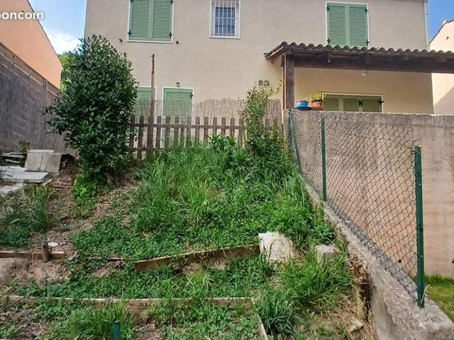 Villa 4 pièces 102 m²