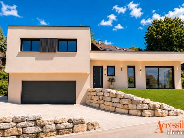 Villa 4 pièces 103 m²