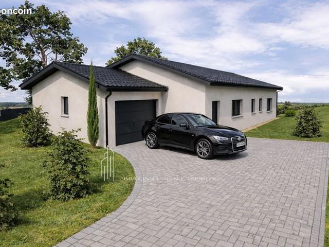 Villa 4 pièces 103 m²