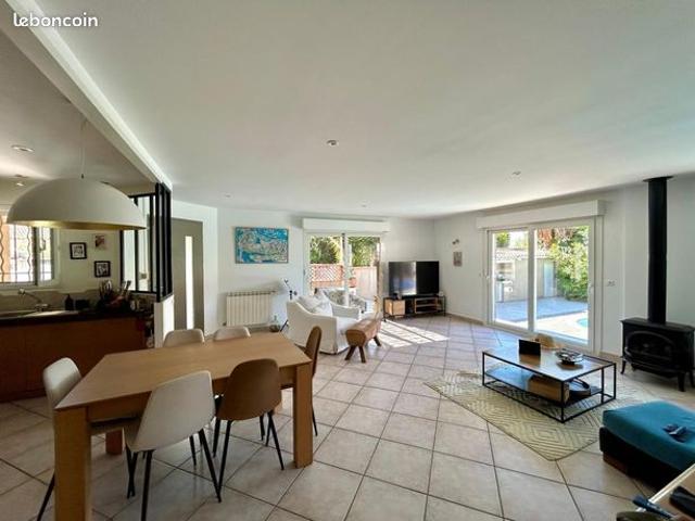 Villa 4 pièces 104 m²