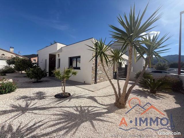 Villa 4 pièces 104 m²
