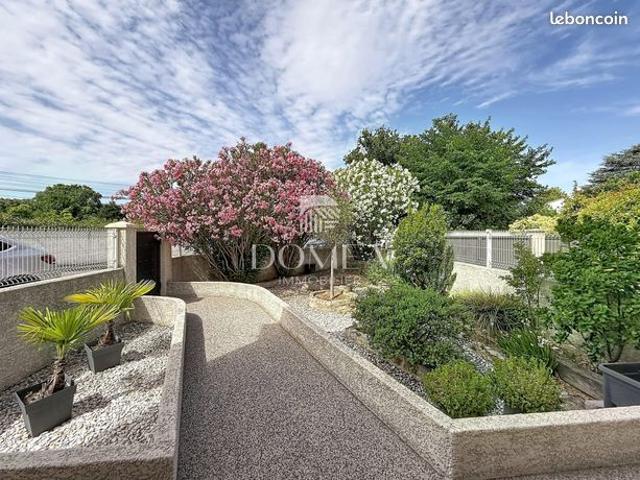 Villa 4 pièces 104 m²