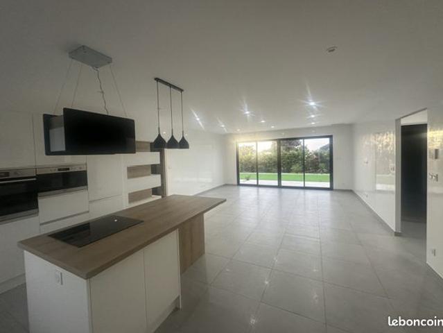 Villa 4 pièces 104 m²