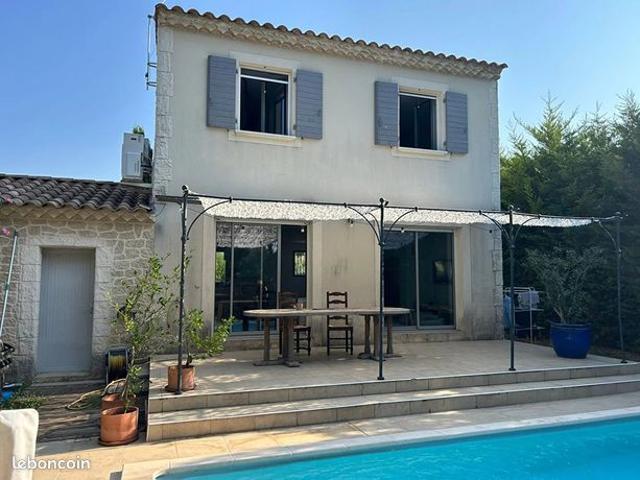 Villa 4 pièces 104 m²