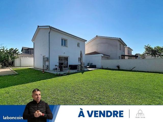 Villa 4 pièces 105 m²