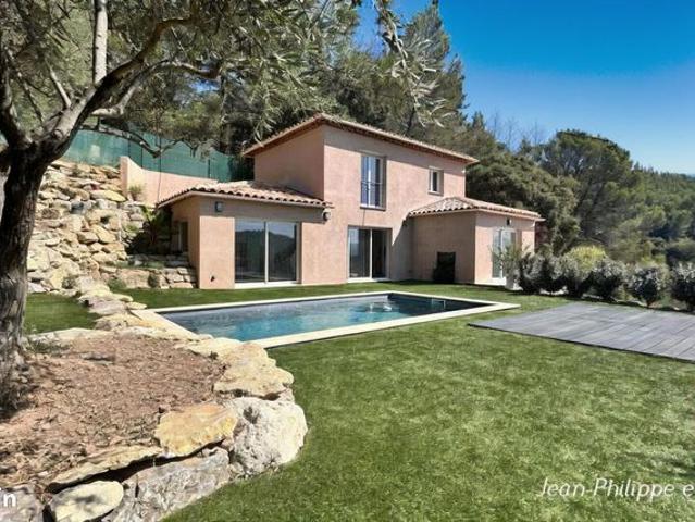 Villa 4 pièces 105 m²