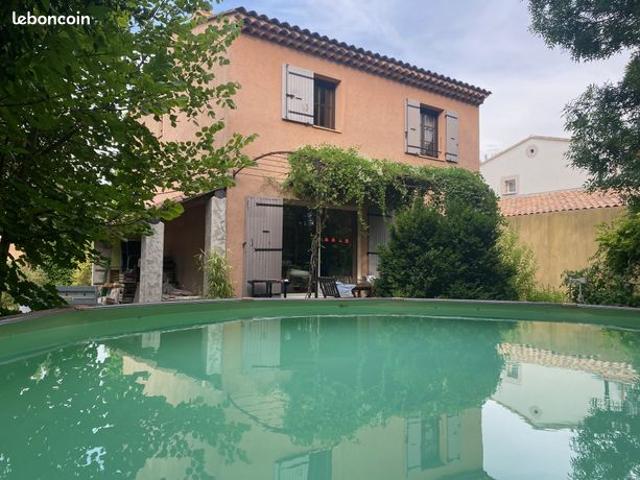 Villa 4 pièces 105 m²