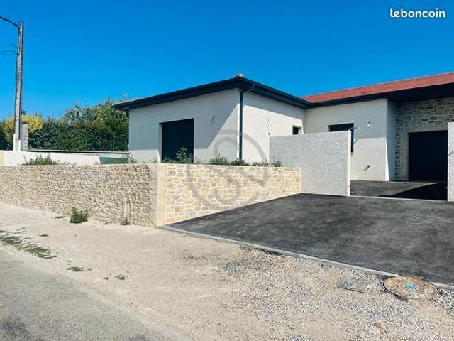 Villa 4 pièces 105 m²