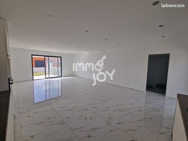 Villa 4 pièces 105 m²