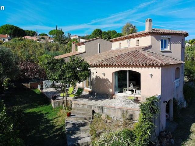 Villa 4 pièces 105 m²