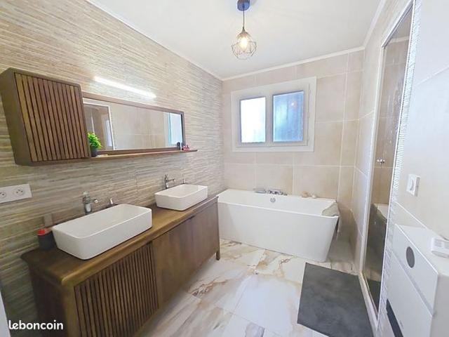 Villa 4 pièces 105 m²