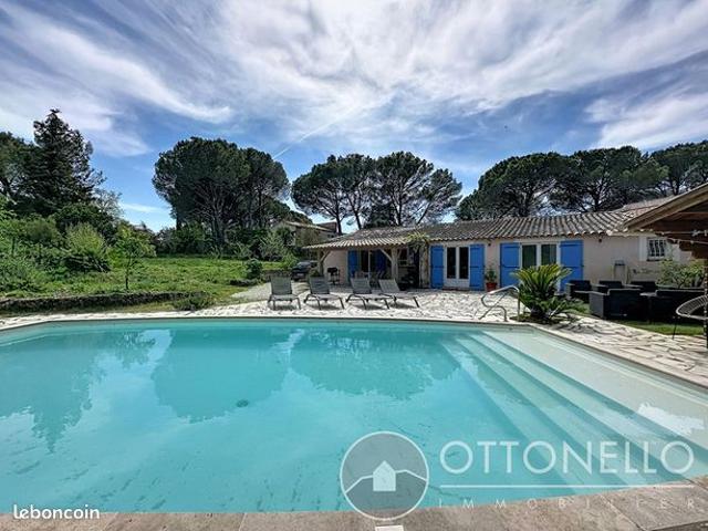 Villa 4 pièces 106 m²