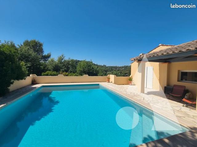 Villa 4 pièces 106 m²