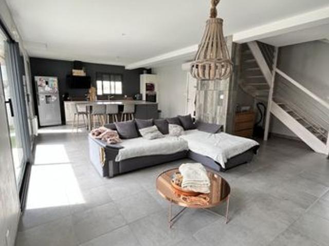 Villa 4 pièces 109 m²