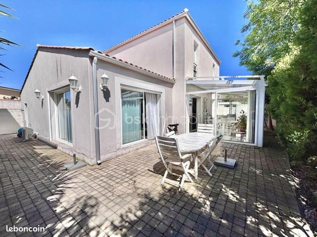 Villa 4 pièces 110 m²