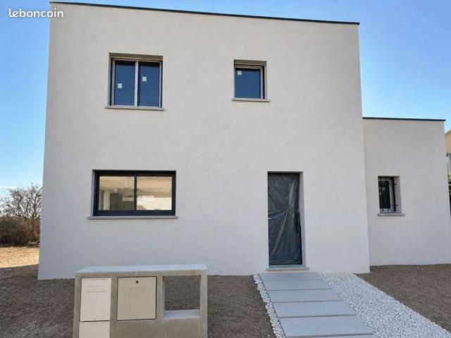Villa 4 pièces 110 m²