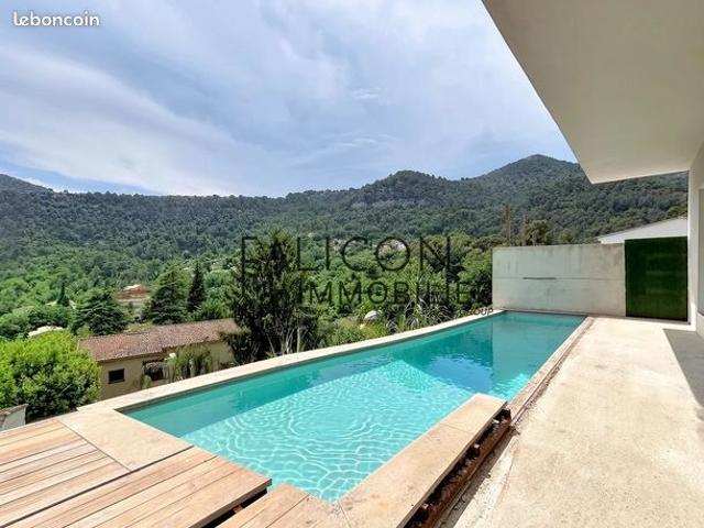 Villa 4 pièces 110 m²