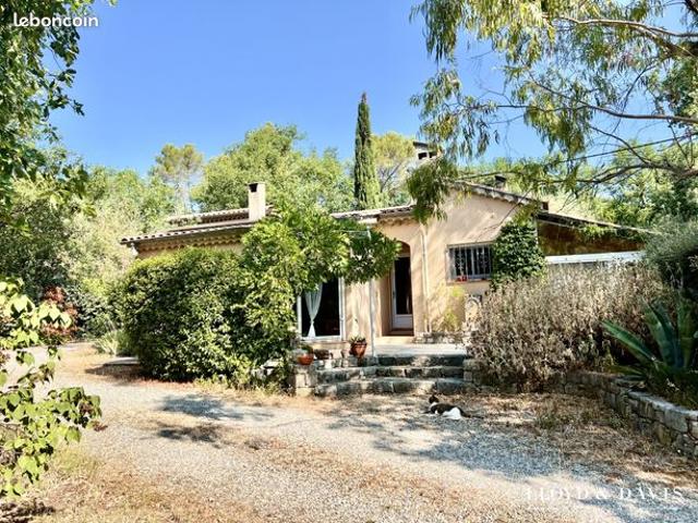 Villa 4 pièces 110 m²