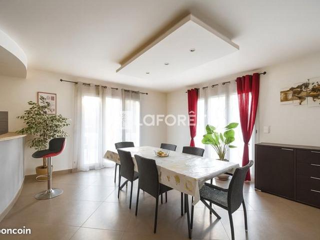 Villa 4 pièces 110 m²