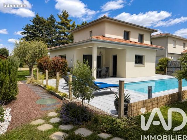 Villa 4 pièces 110 m²