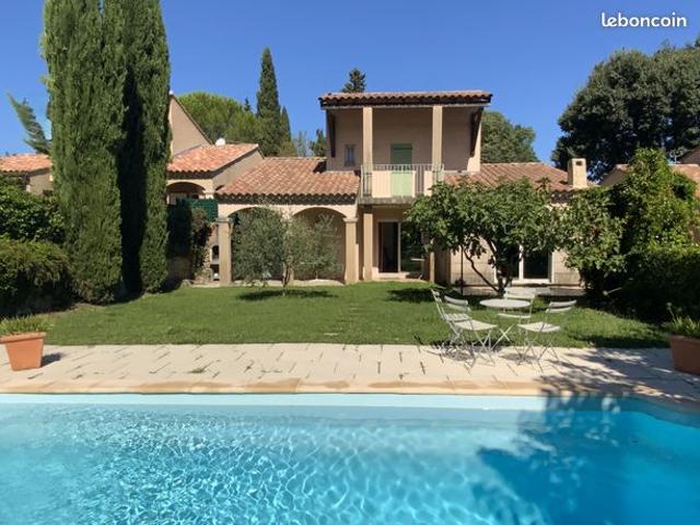 Villa 4 pièces 111 m²