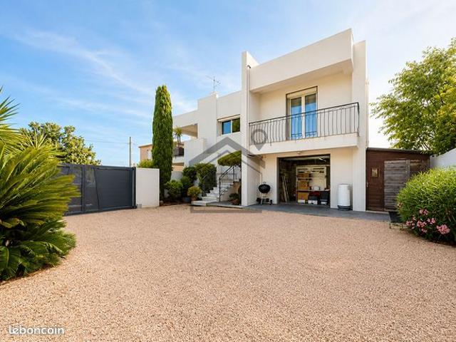 Villa 4 pièces 111 m²