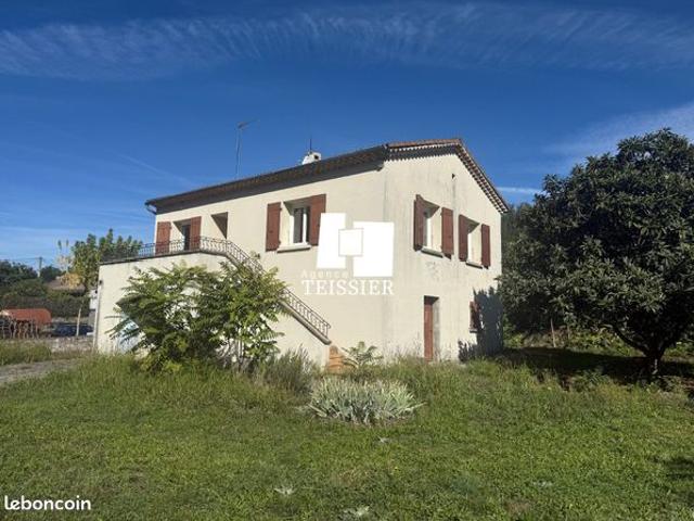 Villa 4 pièces 112 m²