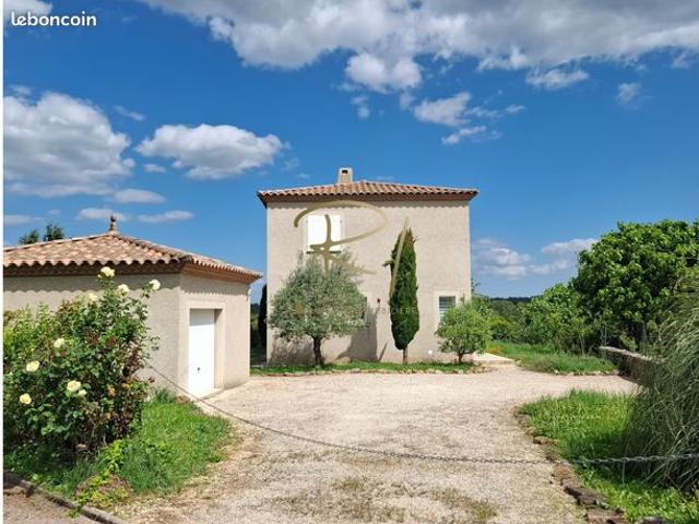 Villa 4 pièces 113 m²