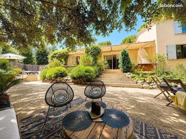 Villa 4 pièces 114 m²