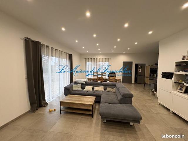 Villa 4 pièces 114 m²