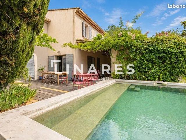 Villa 4 pièces 114 m²