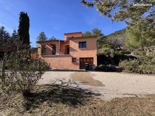Villa 4 pièces 115 m²