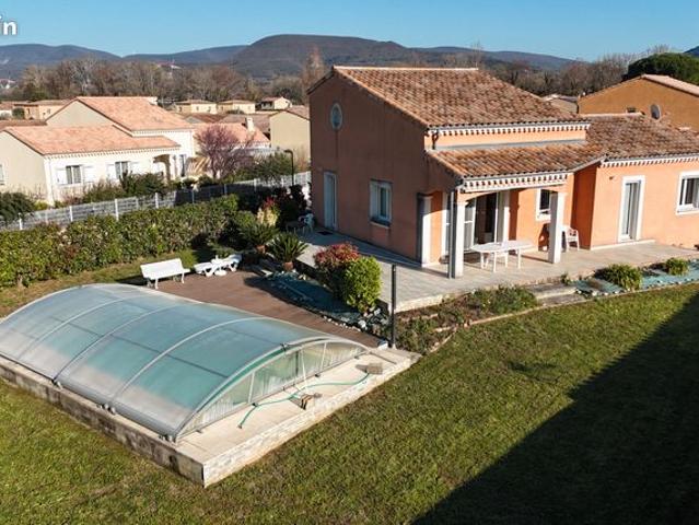 Villa 4 pièces 115 m²